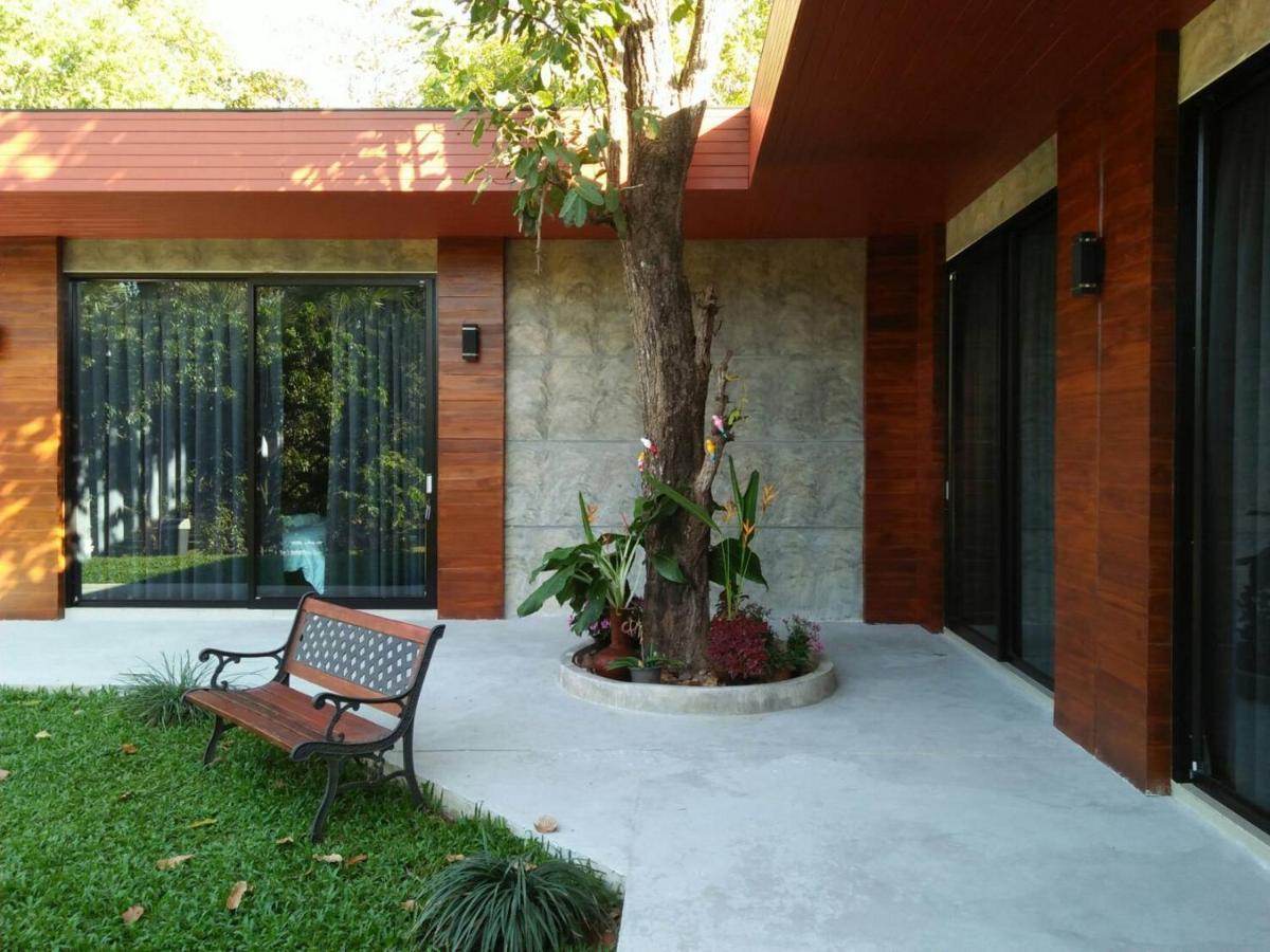 Готель Bhupimarn Garden House Чомтонг Екстер'єр фото