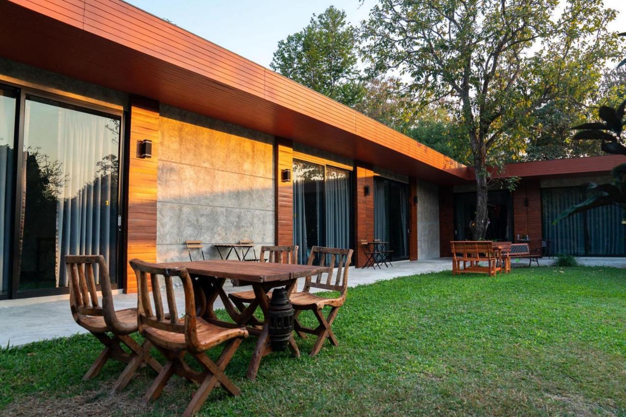 Готель Bhupimarn Garden House Чомтонг Екстер'єр фото