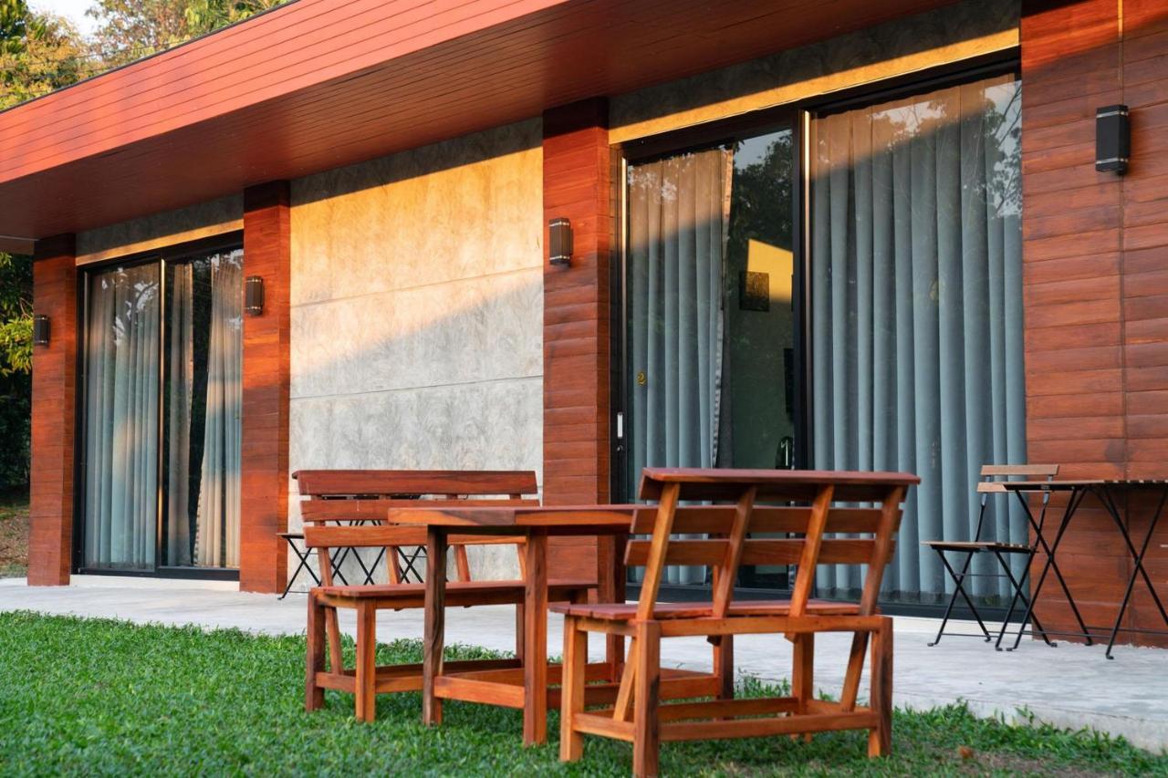 Готель Bhupimarn Garden House Чомтонг Екстер'єр фото