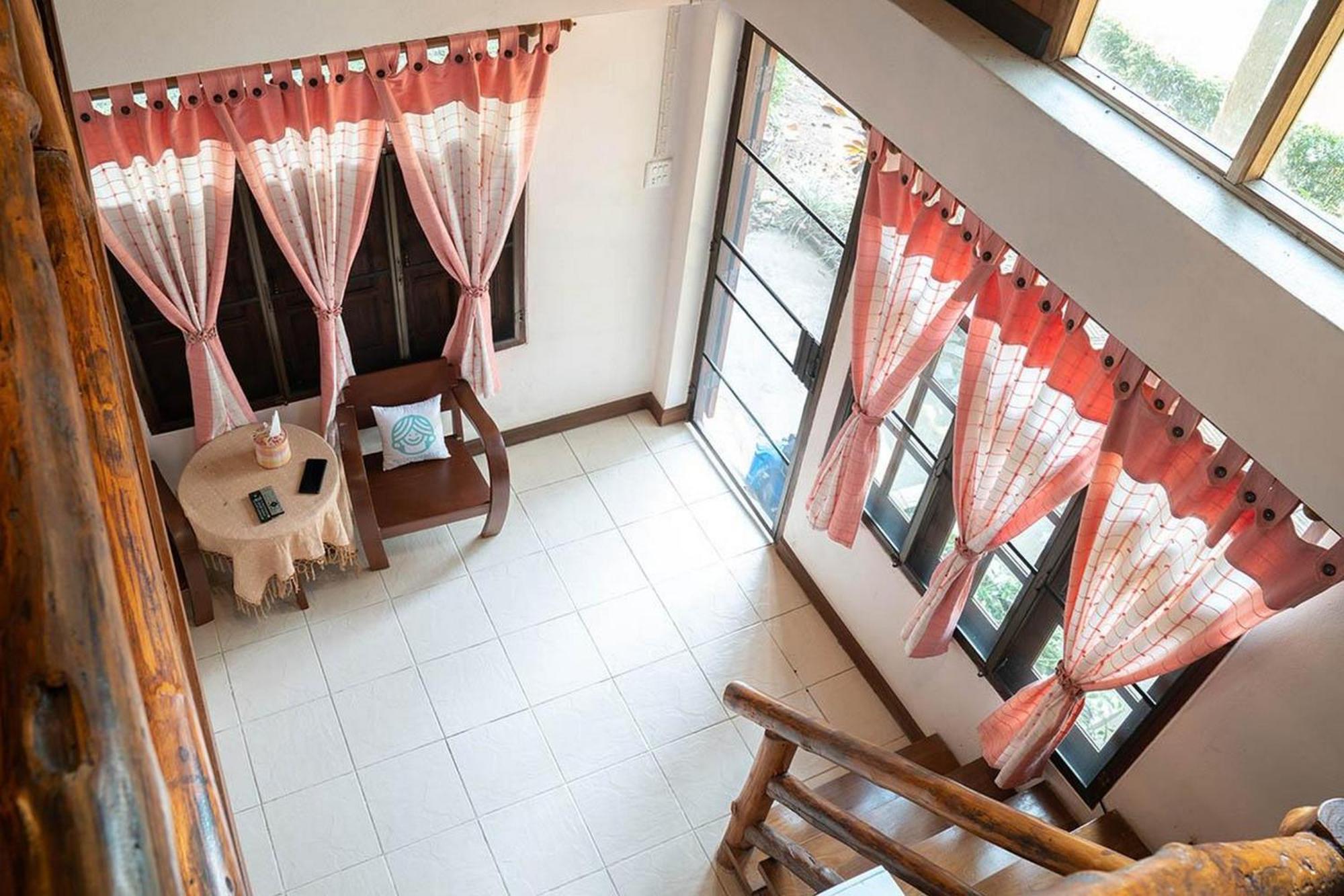 Готель Bhupimarn Garden House Чомтонг Екстер'єр фото